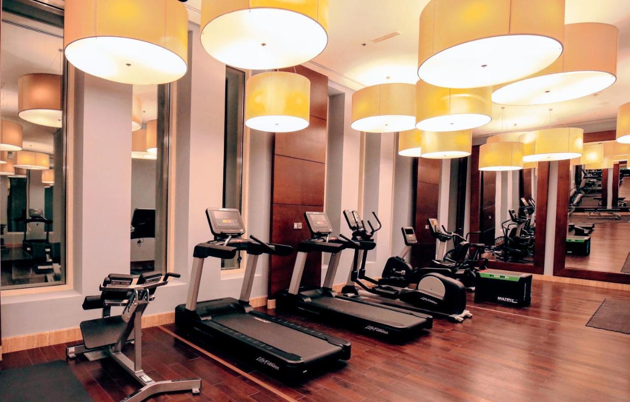 Grand Mercure Hotel Dubai Bagian luar foto