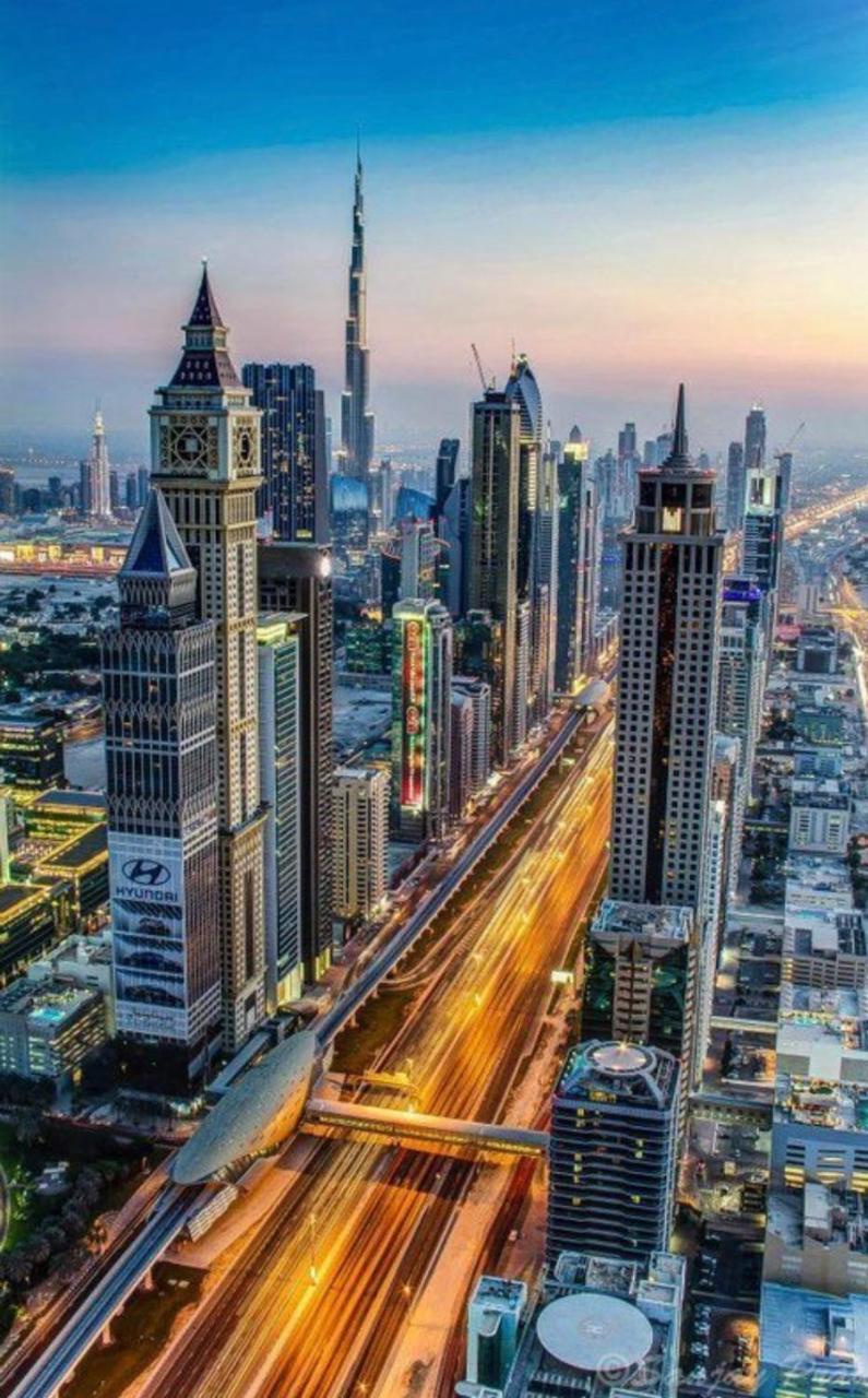 Grand Mercure Hotel Dubai Bagian luar foto