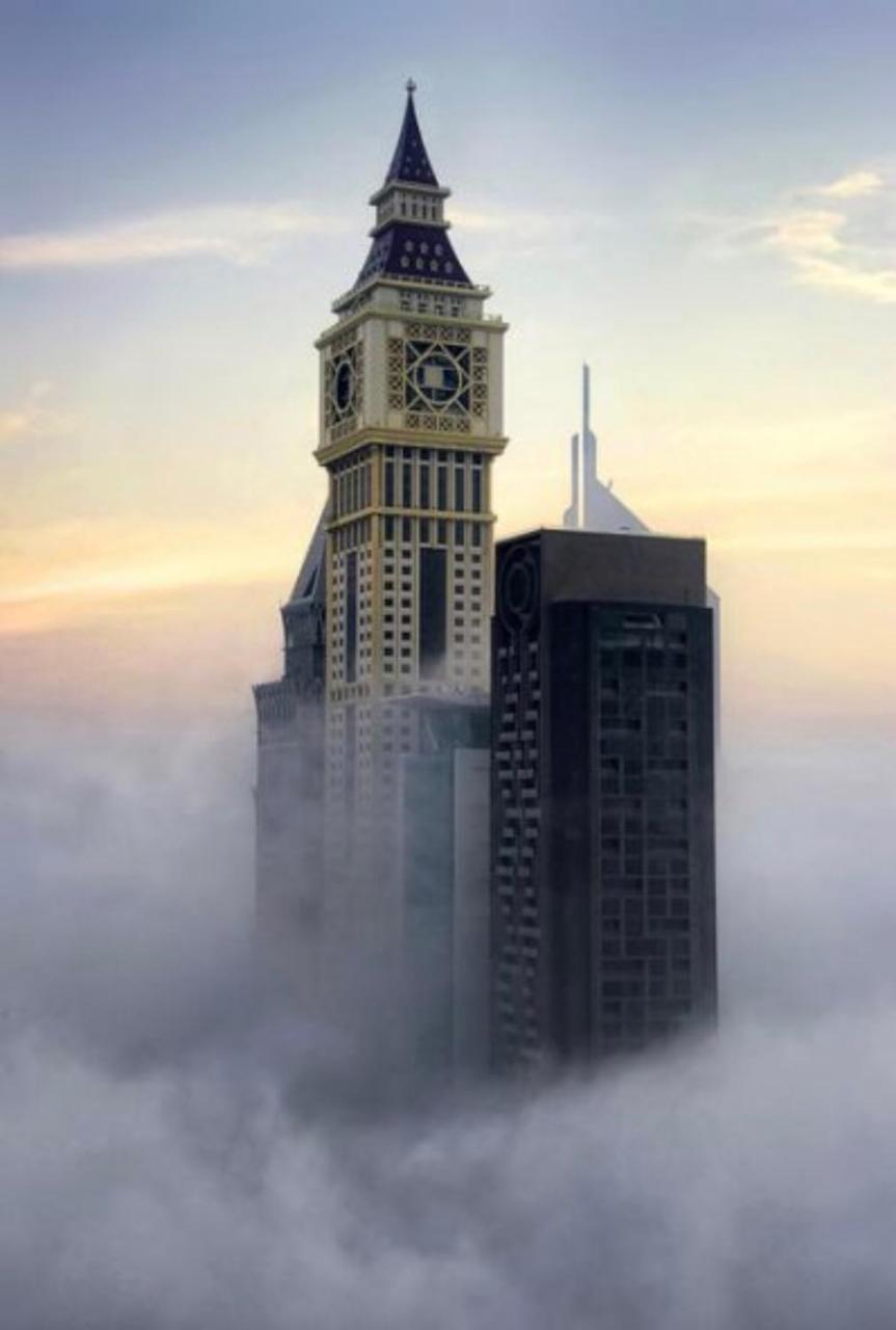 Grand Mercure Hotel Dubai Bagian luar foto